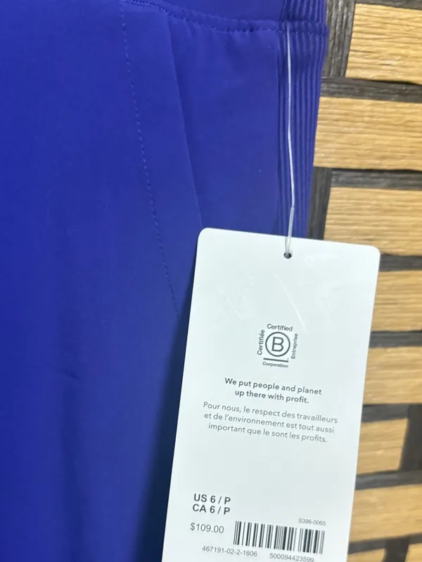 Athleta‎ Purple Brooklyn Lined Pants Size 6P - Image 4