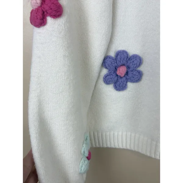 Francesca’s Sweater Size XS White Floral Crochet Flower Knit Pullover Crew Neck - Image 15