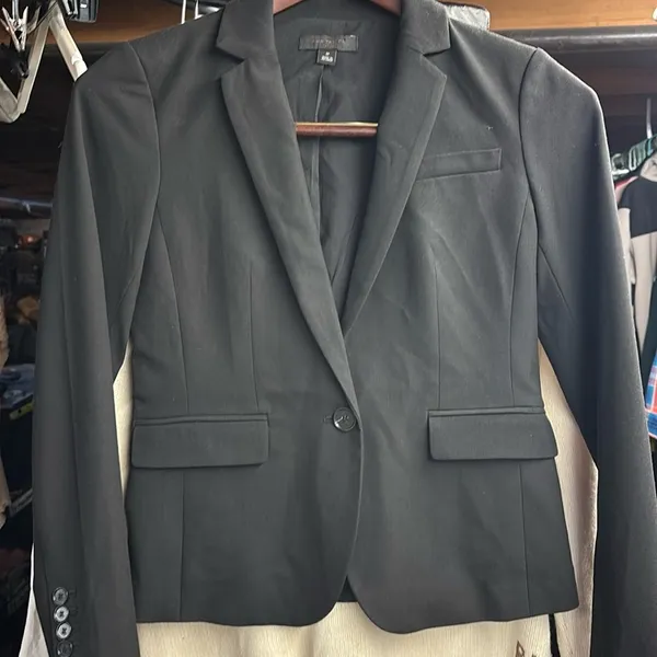 NEW sz 0P petite Ann Taylor One-Button Blazer in Seasonless Stretch solid black - Image 3