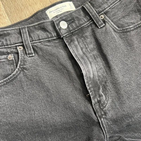 Abercrombie & Fitch High Rise Vintage Flare Jeans size 29 - Image 11