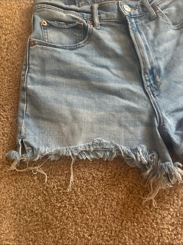American Eagle Outfitters Light Wash Shorts high rise 90s boyfriend shorts stret - Image 4