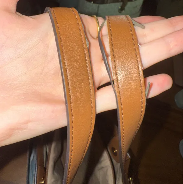 Michael Kors Large tan Logo Tote - Image 8