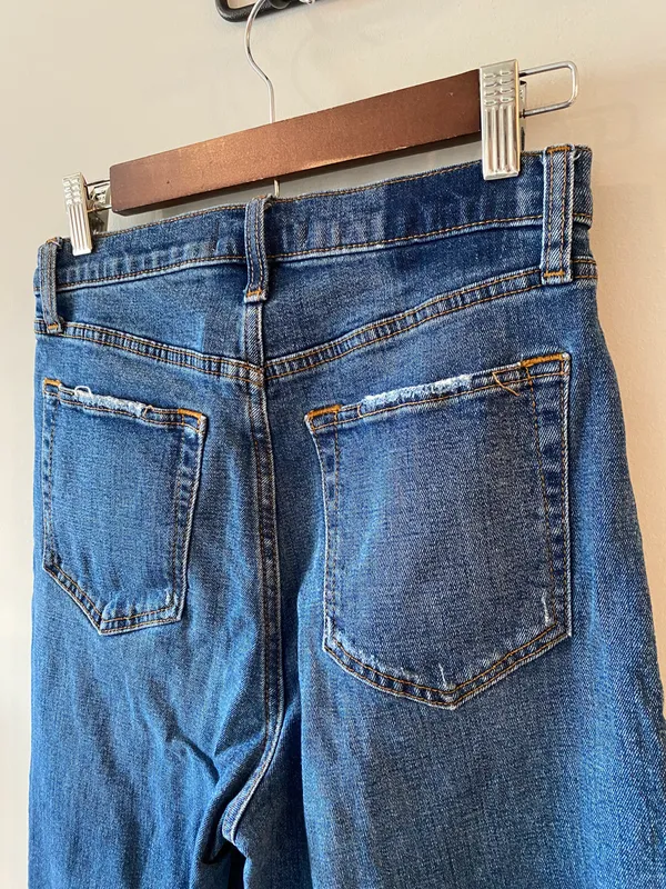 Abercrombie The Ankle Straight Ultra High Rise - Image 4