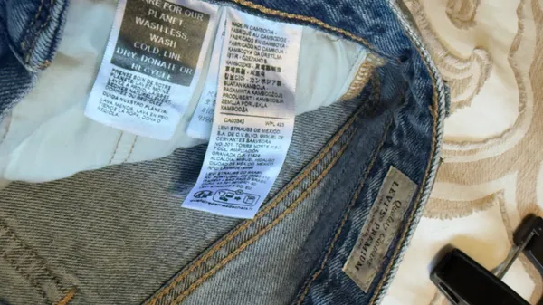 Levi’s long denim skirt 26 - Image 5