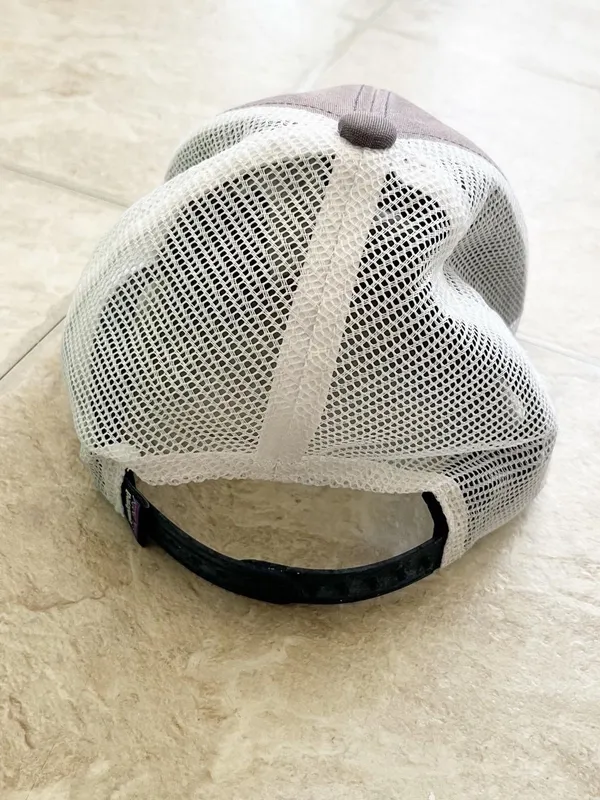 Patagonia P-6 Logo LoPro Trucker Hat Gray White Mesh Snapback Y2K Gorpcore - Image 7
