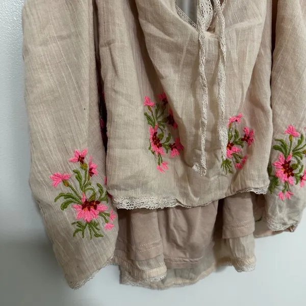 Free‎ People | Embroidered Floral Boho Beige Pink Lace Trim Tie Back Tank Top, M - Image 5