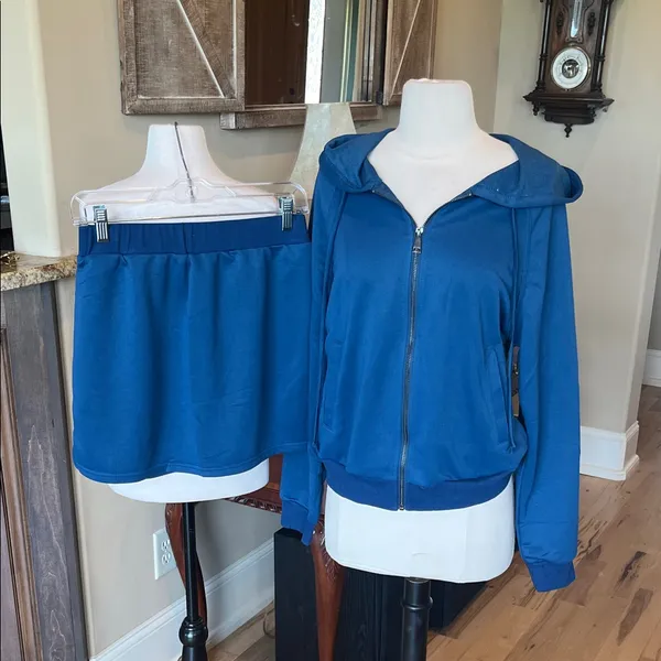 Matching Set Navy Blue Zip Hoodie Skort New - Image 3