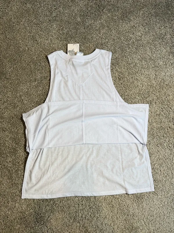 Nike Jordan Dri-FIT women’s Tank Top White Breathable Mesh Crew Neck Size M - Image 5