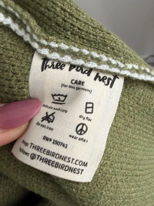 THREE BIRD NEST Green S Sweater Size Medium NEW NWT - Image 8