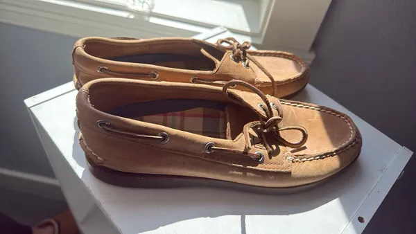 Women’s Sperry Shoes - Image 3