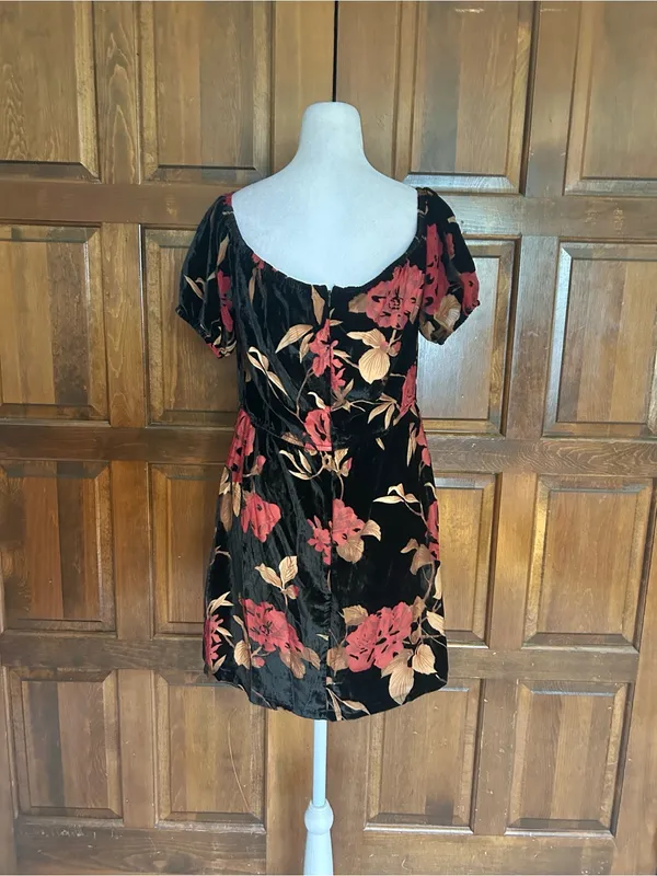 Moon River Velvet Floral Dress L Whimsigoth Rose Off Shoulder Jacquard Mini - Image 5