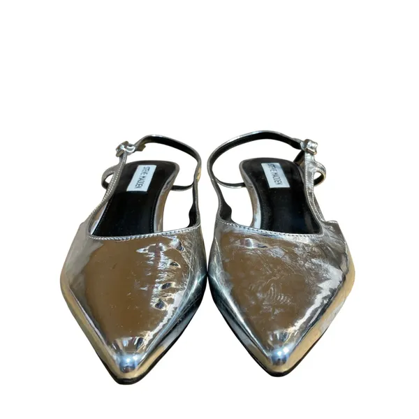 Steve Madden Silver Metallic Pointed Toe Kitten Heel Slingback Pumps Size 8M - Image 2