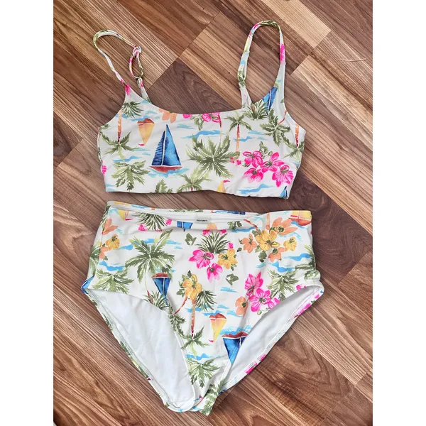 Old Navy Tropical Hawaiian Women’s High Waist Bikini - Image 3