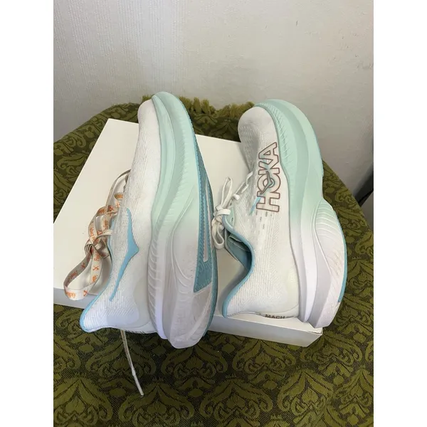 Hoka Mach 6 Women's Running Shoes White Aqua Teal Size 8.5 - Image 4