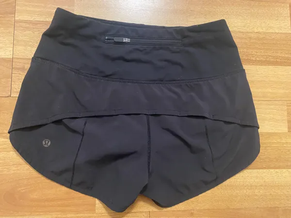 High-Waisted Shorts - Image 6