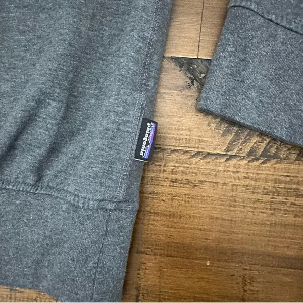 Patagonia Fitz Roy Bison Ahnya Crew Sweatshirt Womens Medium Gray Organic Cotton - Image 3