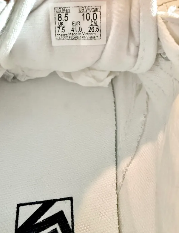 VANS Old Skool Men Low Top Lace-Up Sneakers True White - Image 4