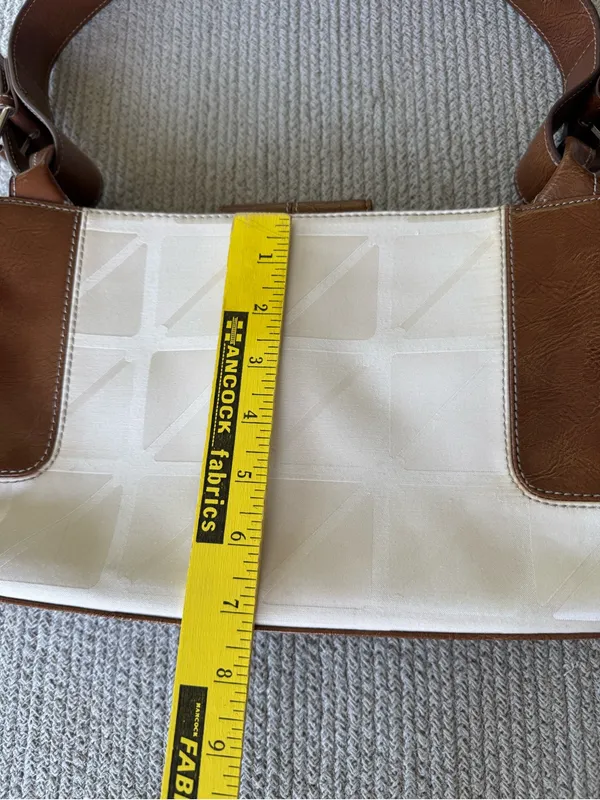 Vintage 90’s Nine & Co. White Canvas Shoulder Bag with Brown Leather Trim - Image 7
