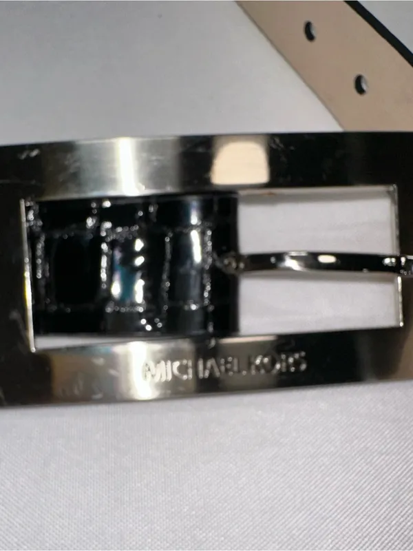 Women's Michael Kors Crocodile Black Belt Silver Rectangle Buckle Sz Small 34in - Image 2