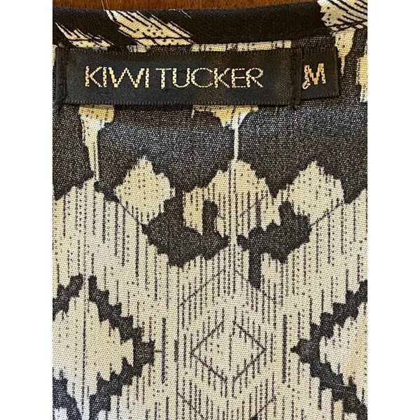 Kiwi‎ Tucker Tank Top Women Medium Black Cream Geometric Aztec Ruffle Hem Tunic - Image 6