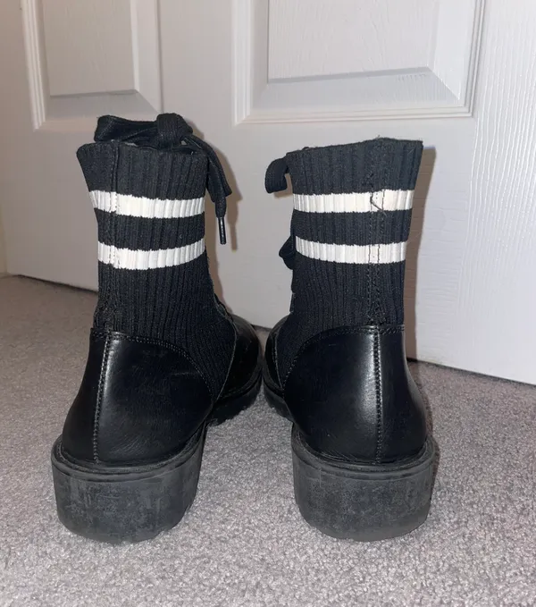 Steve Madden Boots - Image 3