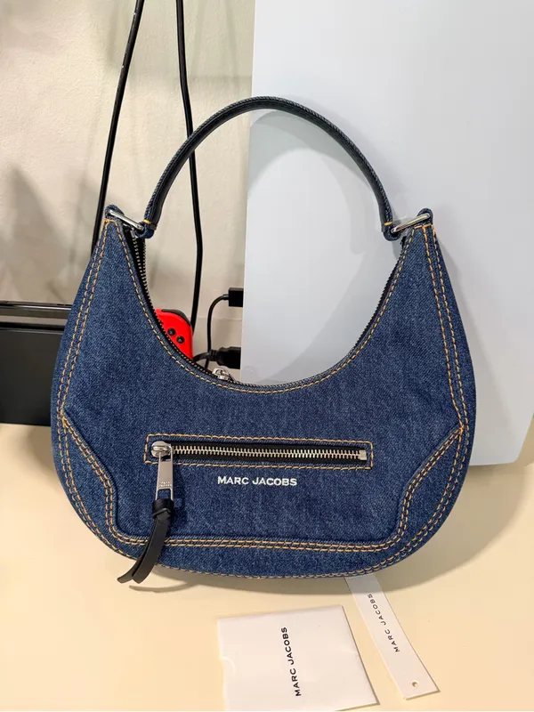 Marc Jacobs Dark Blue Denim Crescent Shoulder Bag - Image 3