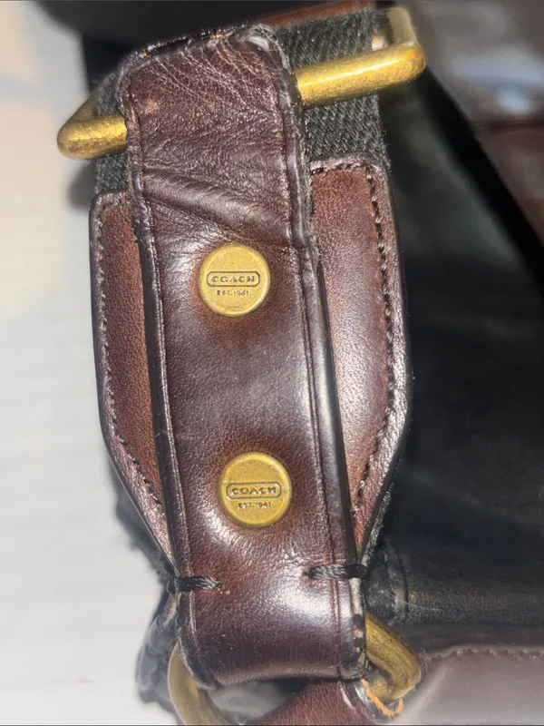 Coach Bleecker Heritage Crossbody Bag Unisex Adjustable Strap Lots Of Pockets - Image 7