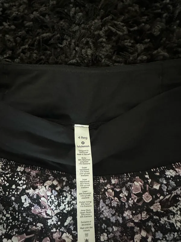 Lululemon Shorts - Image 4