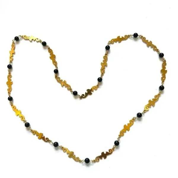 Gold tone and black beaded necklace - Image 5