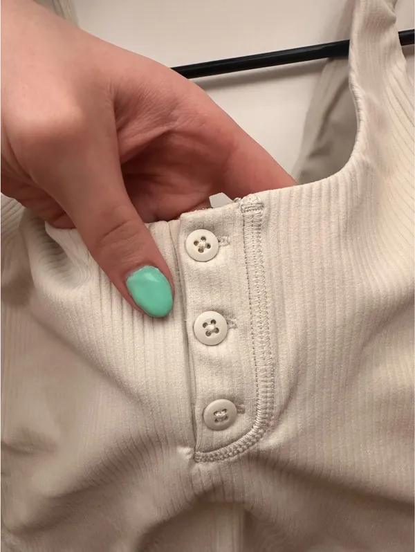 Lululemon Cream Ribbed Align Tank - Image 3
