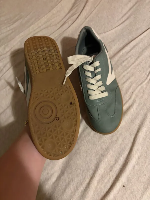 green shoes Size 8 - Image 4