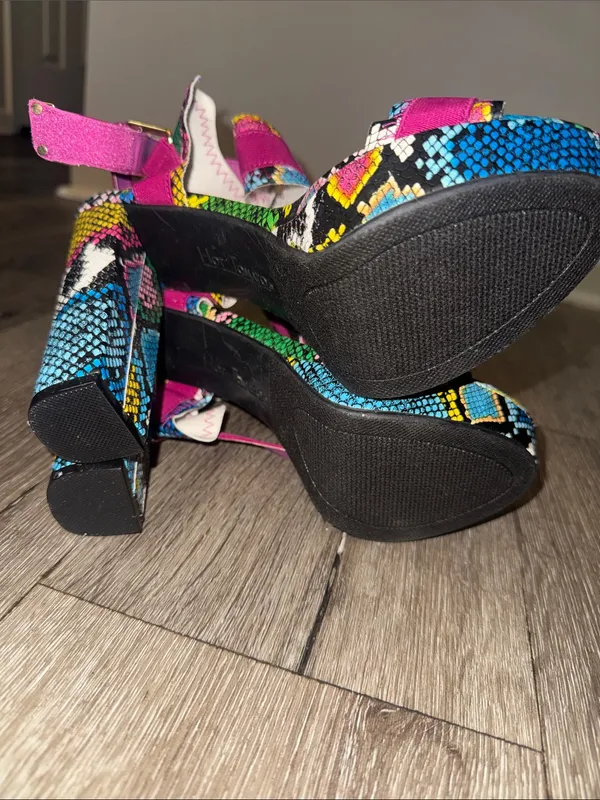 Women's Fuchsia Multicolor Snake-Print Platform Sandals 9 W - Image 7