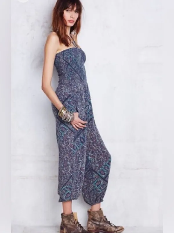 Free People Paisley Smocked Jumper M Boho Chic Balloon Leg Whimsigoth Jumpsuit - Image 2