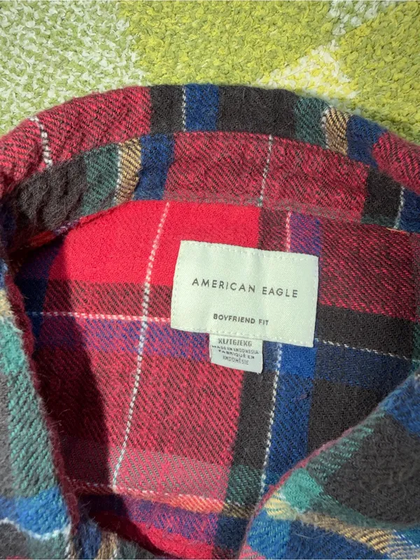 American Eagle Outfitters Plaid Long-Sleeve Button-Down Shirt - Image 2