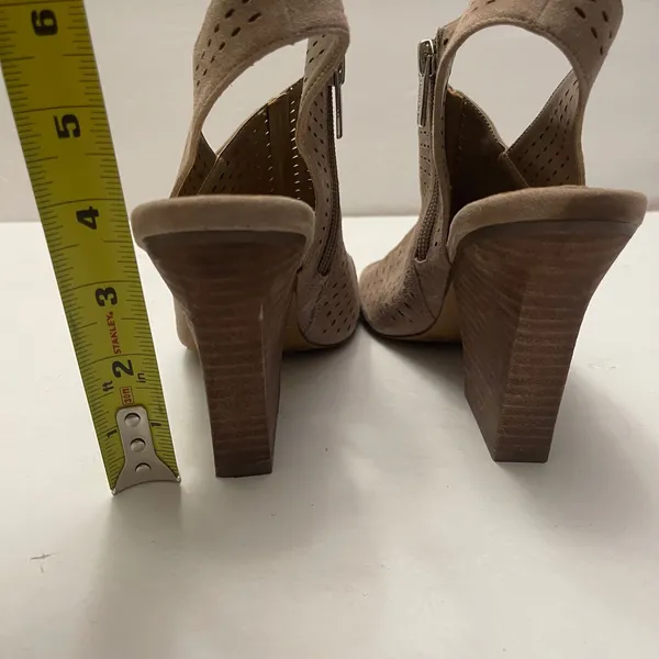 Vince Camuto Kellija Taupe Suede Perforated Peep Toe Block Heel Booties Size 7.5 - Image 3