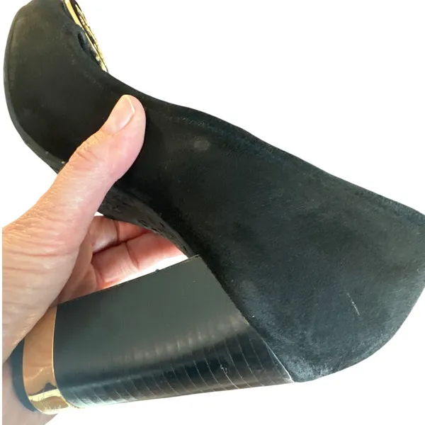 Tory Burch Maddie Suede Pumps Black Gold Logo Block Heel Size 9 - Image 12