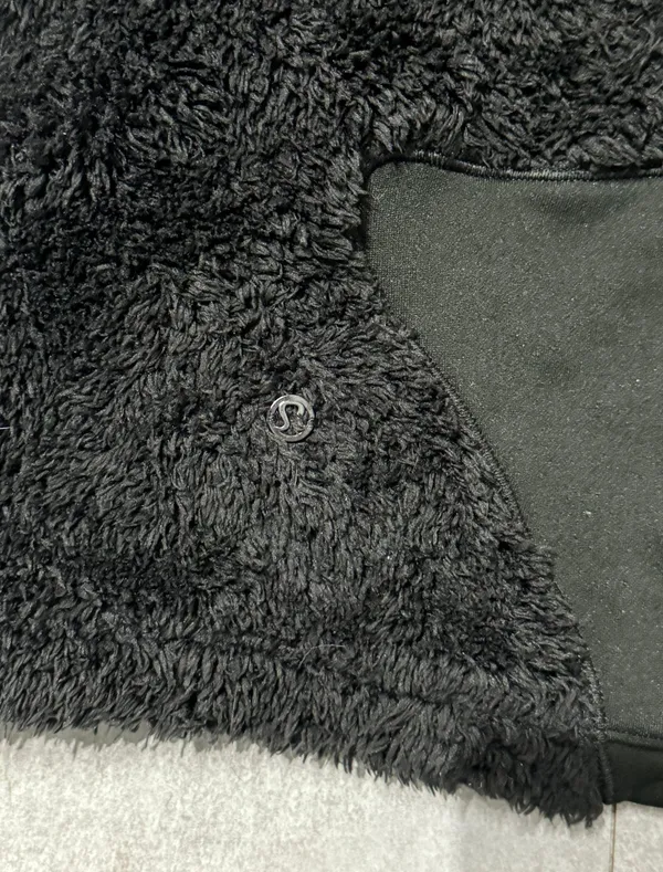 Lululemon Fleece Insulated Pullover Jacket Size 8 - Image 5