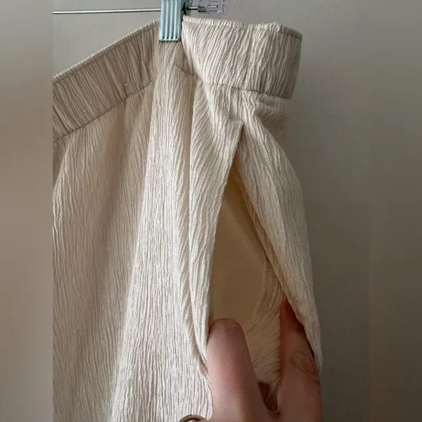 Abercrombie & Fitch Cream Textured Pull On Wide Leg‎ Beachy Pants - Image 3