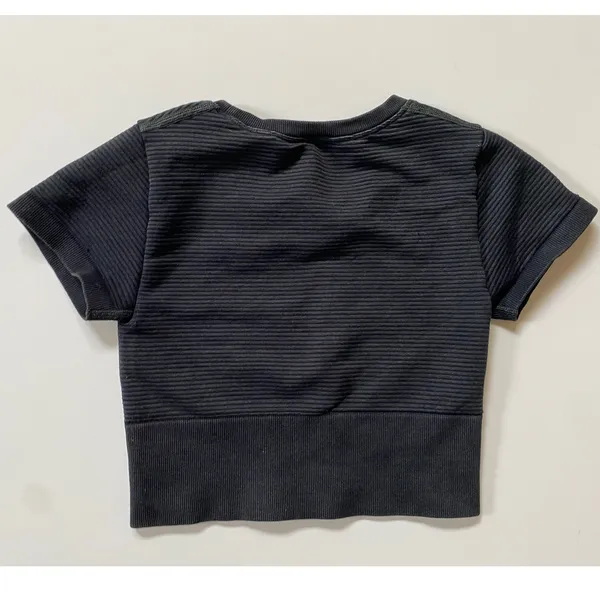 Baby Tee Offline by Aerie Womens XS‎ Black Seamless Ribbed Short Sleeve Crop Top - Image 2