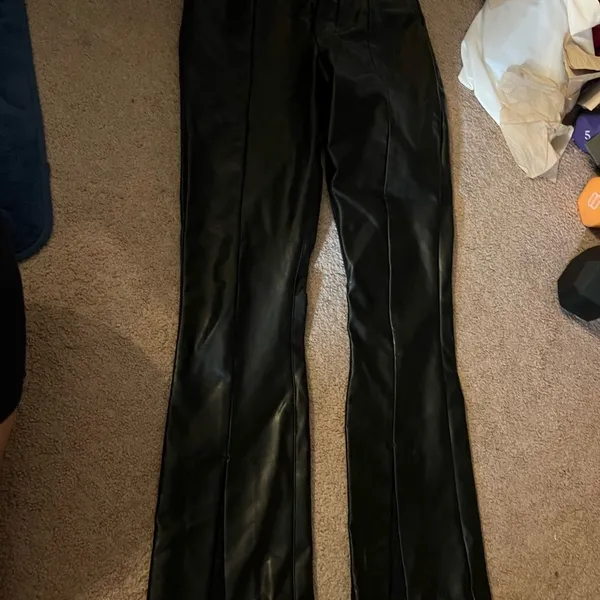 Abercrombie pleather pants split leg 0‎ - Image 4