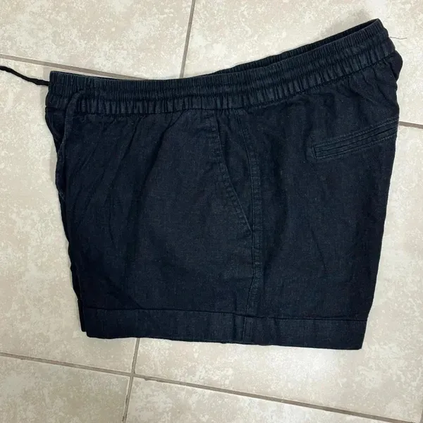 Old navy Women black Casual Elastic Waist‎ Shorts size M - Image 4