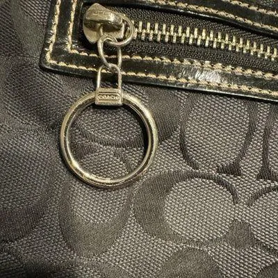 🛍❤️‍🔥 COACH black Signature Monogram Handbag Patent Leather Handle Large Tote - Image 3