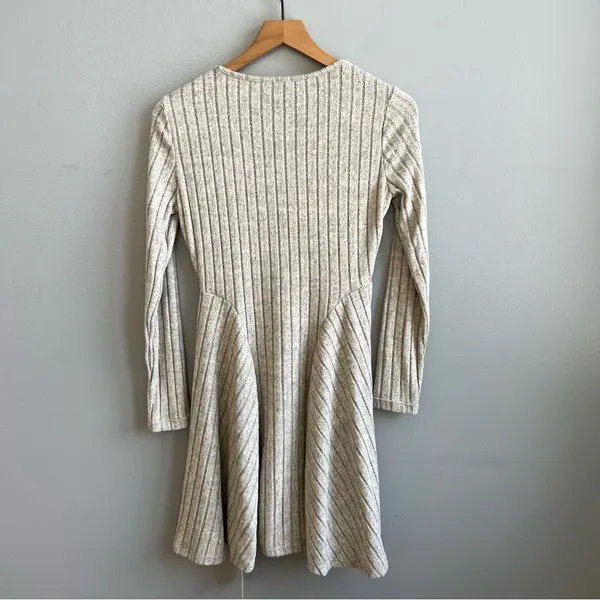 HALARA Ribbed Knit V Neck Long Sleeve Flare Mini Casual Dress NWT Size Small - Image 9