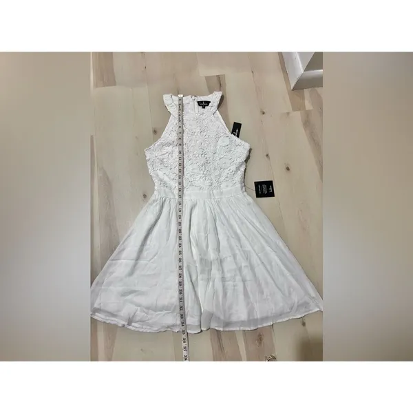 Lulus NWT Women Medium White Embroidered Lace Skater Mini Dress Coquette Chic - Image 8