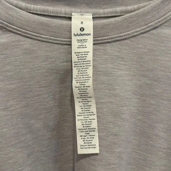 Lululemon Tuck & Gather Twist Front Long Sleeve Pullover Top Sweatshirt size 8 - Image 3