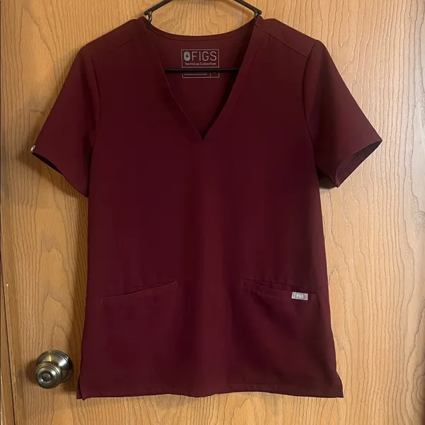 Figs Women's Burgundy Casma Three Pocket Scrub Top Small‎ - Image 2
