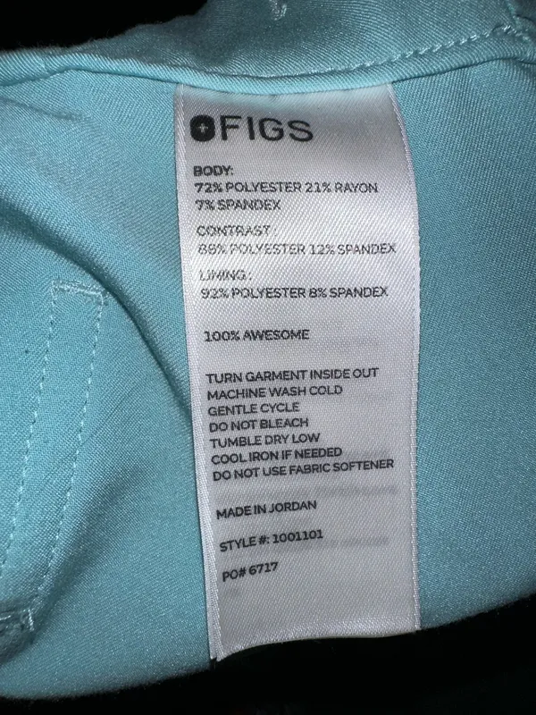 FIGS Scrub Set - Image 6