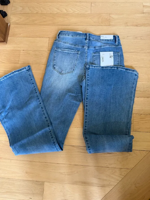 Vervet Bella High Rise Flare Jeans - Image 5