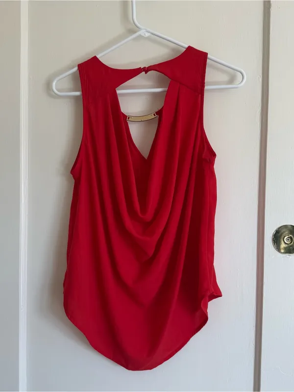 Lily White Red Sleeveless V-Neck Hi-Lo Tank - Image 2