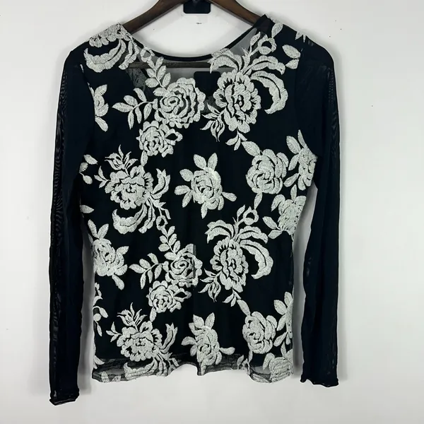 Sheer Mesh Floral Lace Top‎ Medium Black Romantic Gothic Witchy Whimsigoth Fairy - Image 3